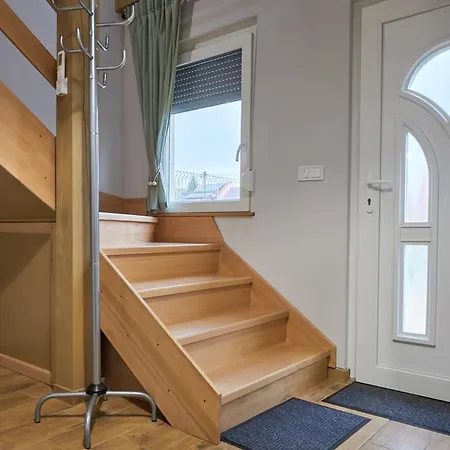 Appartement Bodza 2 - *