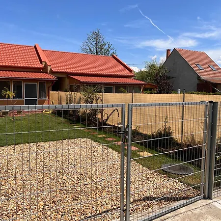 Bodza 2 - Apartamento Sarud