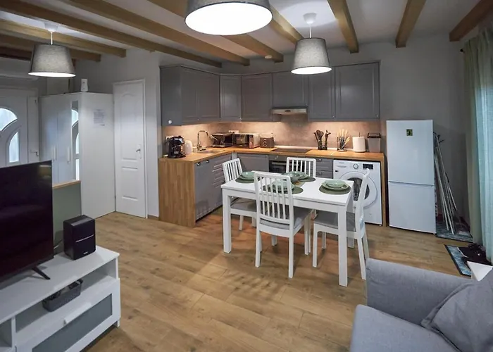 Bodza 2 - Apartamento *